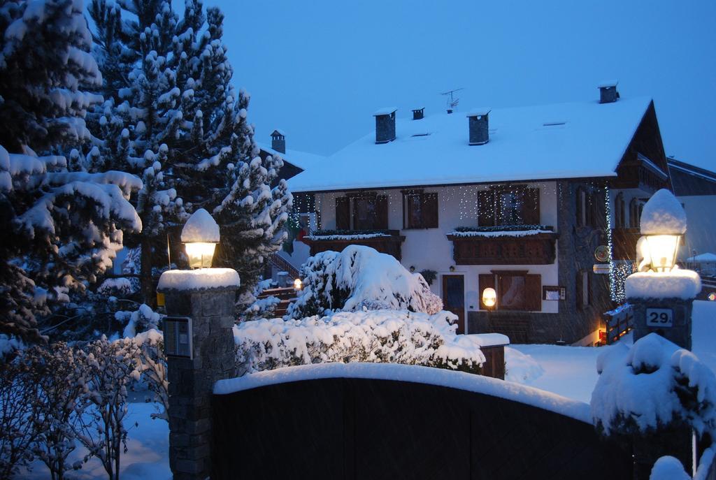 Chalet Gardenia Bormio Bagian luar foto
