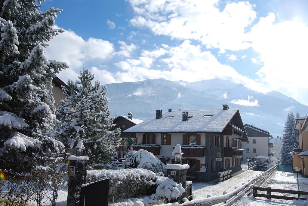 Chalet Gardenia Bormio Bagian luar foto